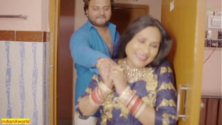 Indian Desi Mature Aunt Romance Sex With Her Nephew Video